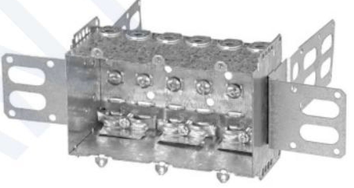 Material: Galvanized Steel, 3-Gang Non-Gangable Device Boxes, “SSX” bracket
