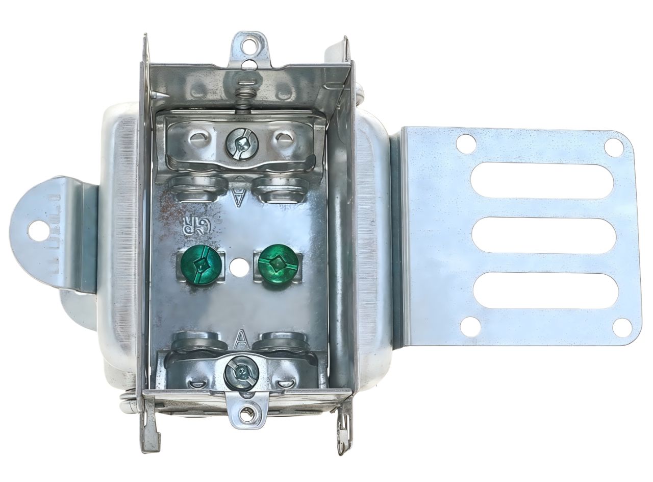Material: Galvanized Steel, Gangable Device Boxes, “SSX” bracket