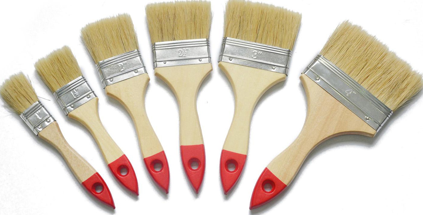 wooden handle paint brush