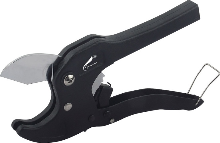 PVC PIPE CUTTER
