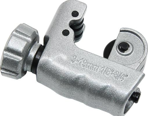 BEARING TYPE TUBE CUTTER