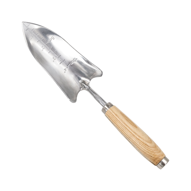 Hand transplanter
Stainless steel head
Wooden handle