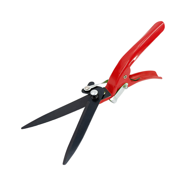 Handheld Grass Shear
Metal handle
Easy-open lock protects the blade during transport and shortage
Blades precision-ground on both sides
Non-stick coated blades