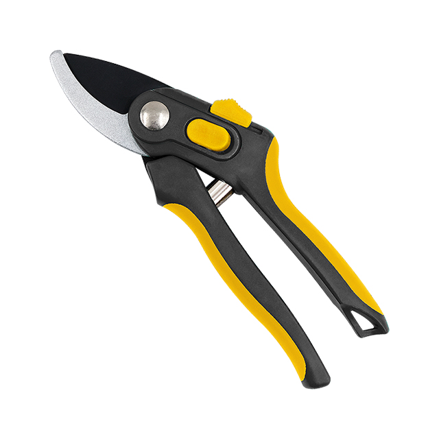 Extra comfort and ergonomic secateurs with angled cutting head to give wood an accurate cut.
Easy to reach lock for single hand operation.
Non-stick coated blades.
