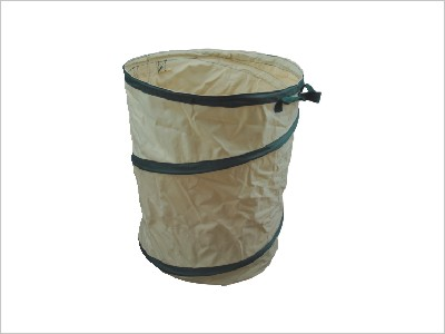 Garden rubbish bin
With inside spring diameter 45*58 cm
Self-standing