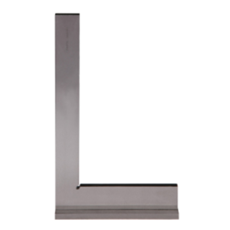 Flat squares with bade