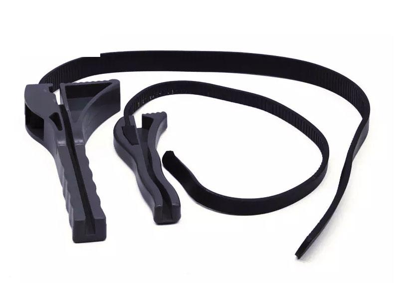 Adjustable rubber plastic strap wrench