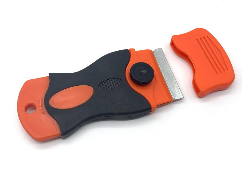 Razor Blade Scraper